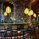 Ascot Hotel 4*