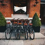 Hotel Ascot