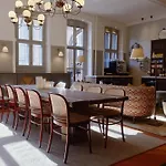 Hotel Ascot