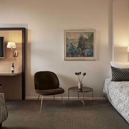 Hotel Ascot