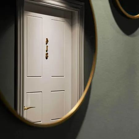 Ascot Ξενοδοχείο 4*